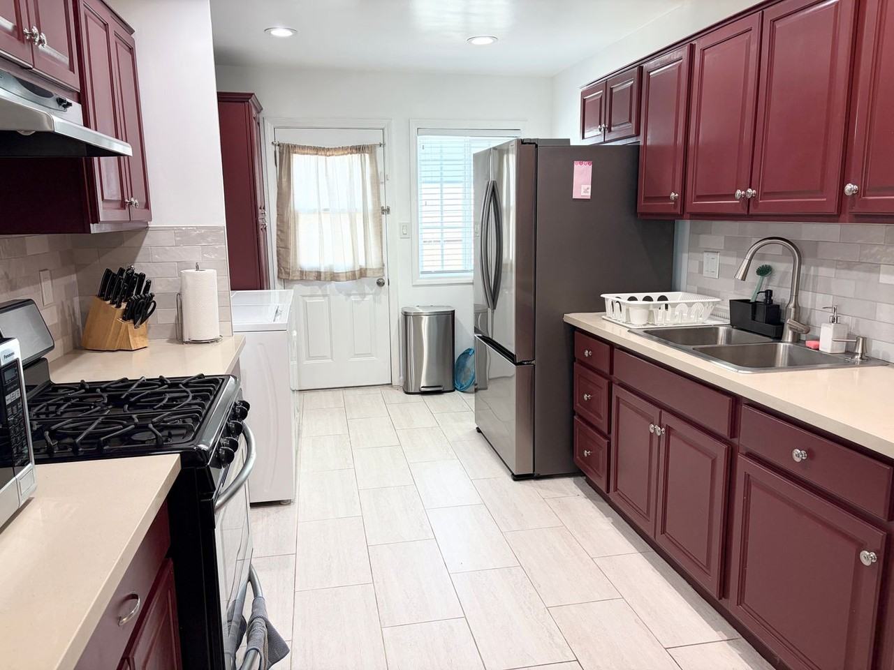 15702 E Grovecenter St - Photo 2 of 14