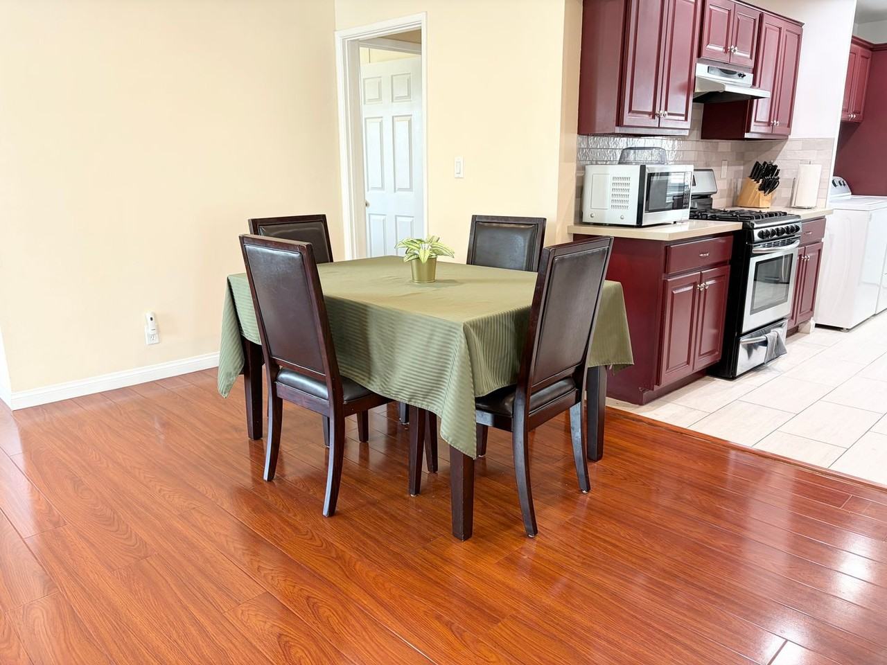15702 E Grovecenter St - Photo 5 of 14