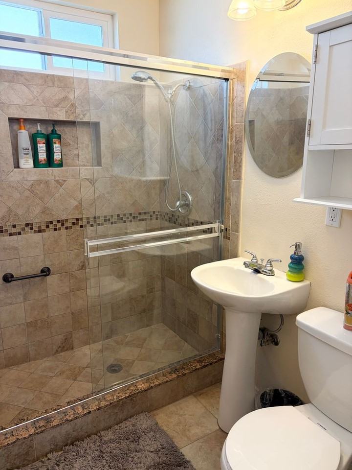 15702 E Grovecenter St - Photo 7 of 14