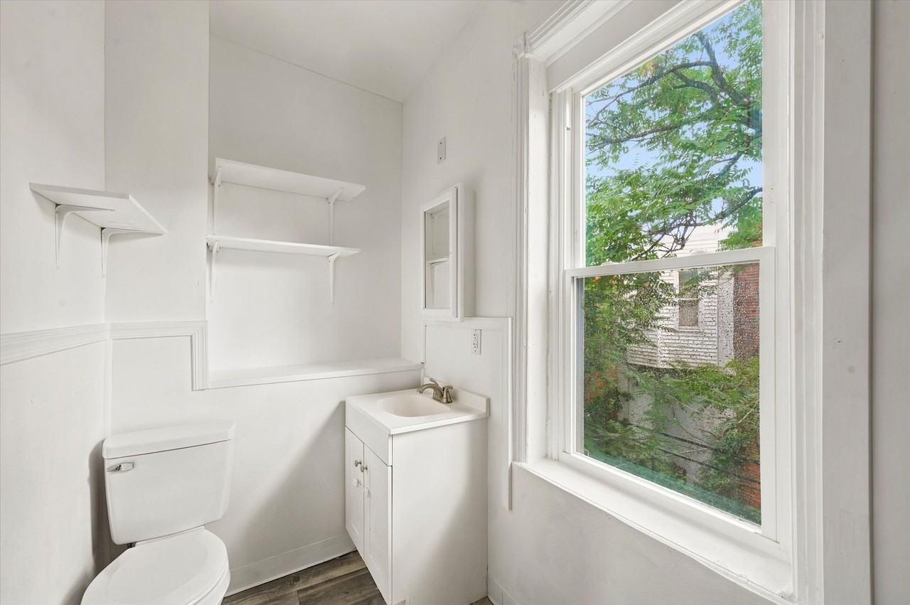 5120 Folsom St - Photo 2 of 14