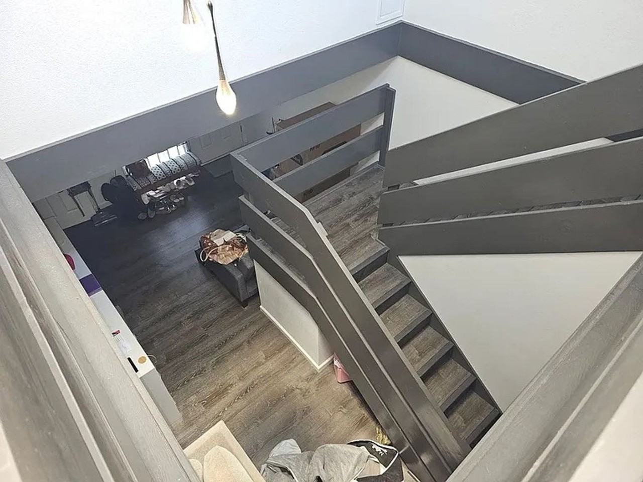 95-421 Kuahelani Ave - Photo 2 of 5