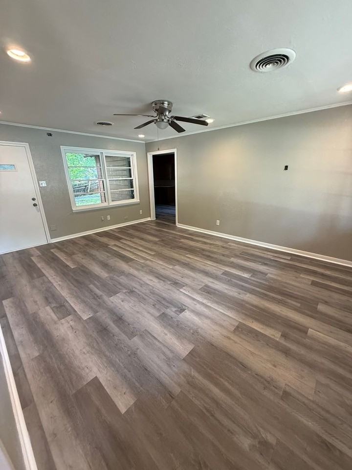 4016 Marshall Dr - Photo 2 of 9