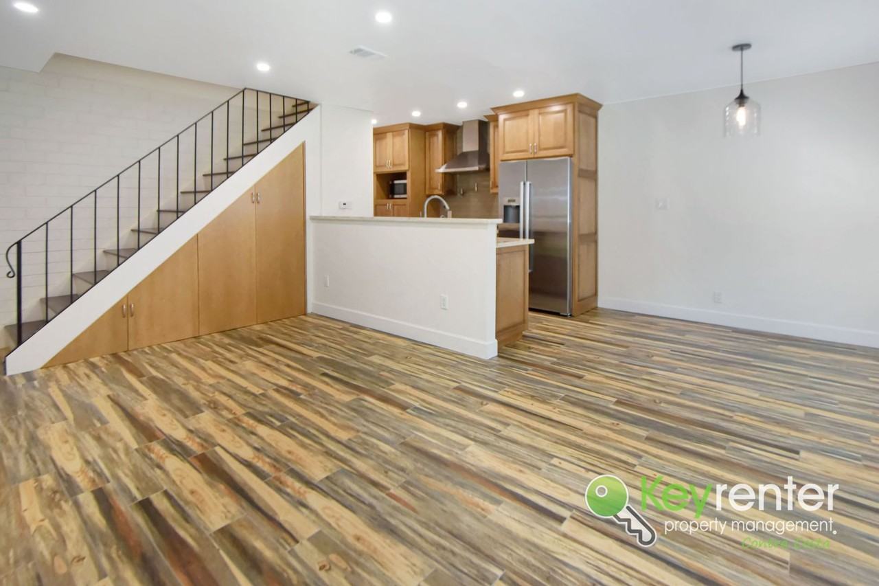2255 Segundo Ct #2 - Photo 2 of 20