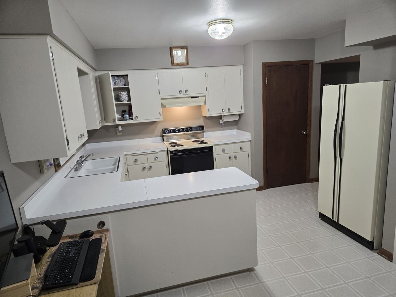 3477 S Kansas Ave - Photo 5 of 24