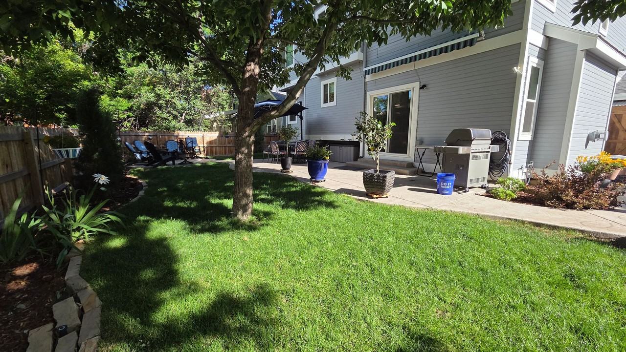 3681 Sunflower Cir - Photo 6 of 36