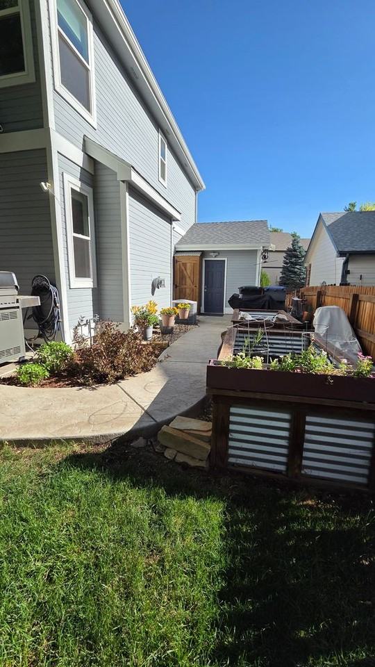 3681 Sunflower Cir - Photo 7 of 36