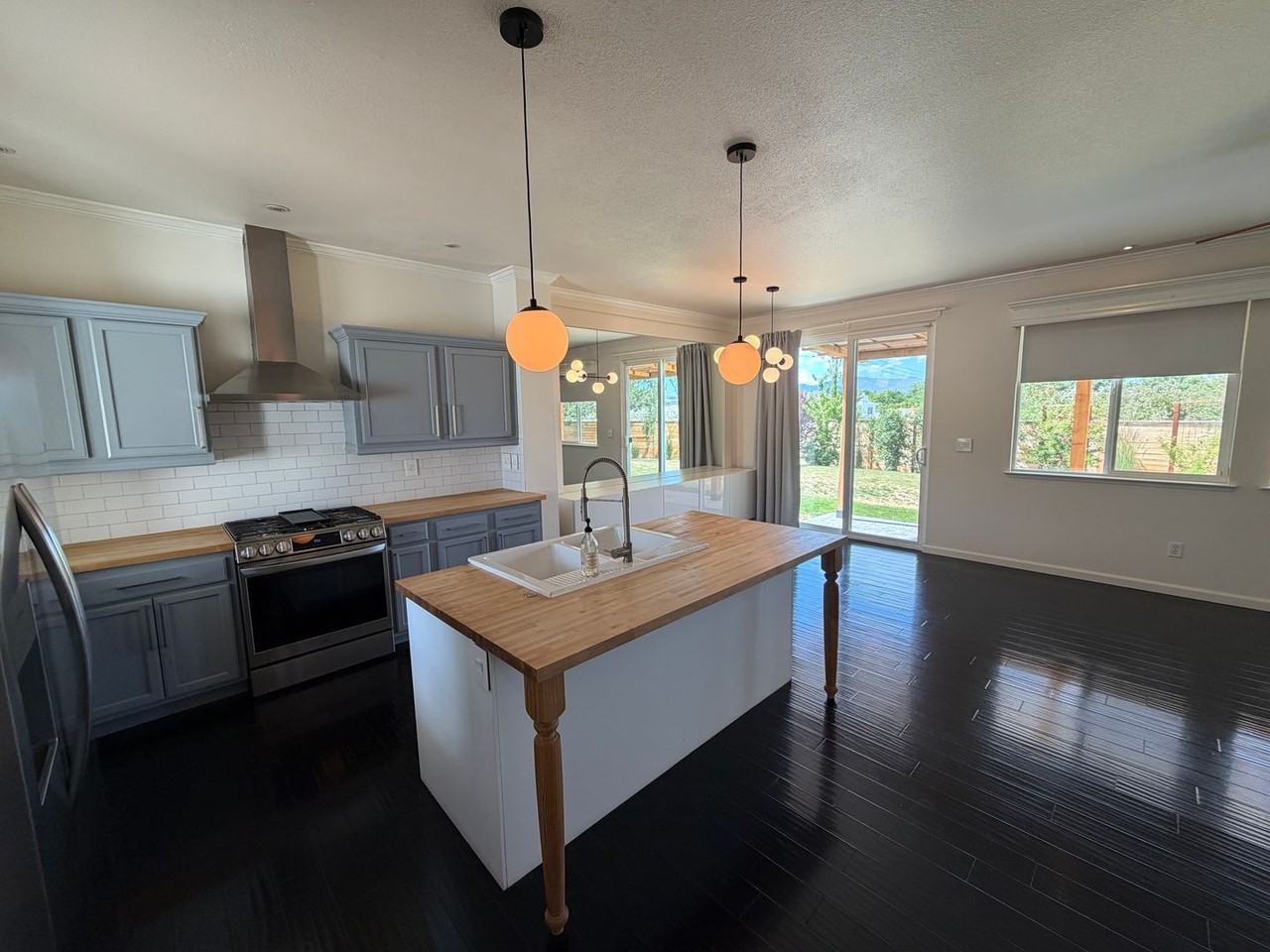 12380 Camel Rock Dr - Photo 3 of 28