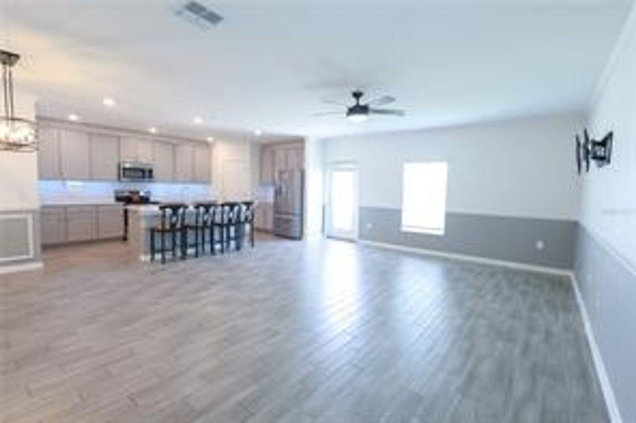 1821 Heart Lake Dr - Photo 5 of 35