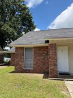 featured image of 2305 N Davis St