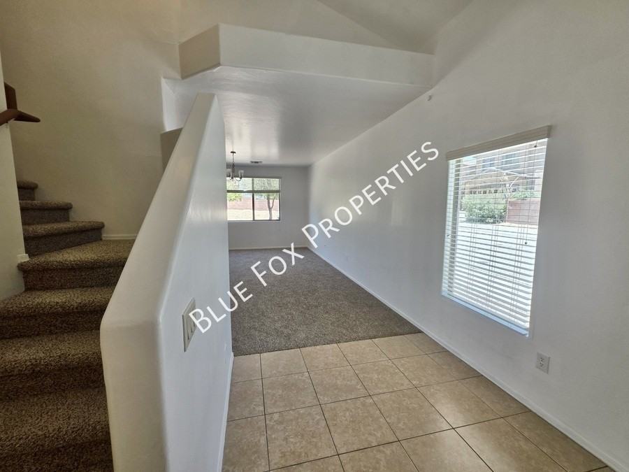 3534 W Goshen Dr - Photo 3 of 41