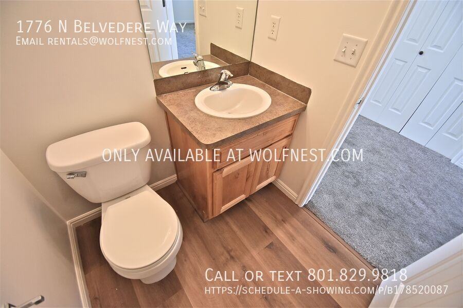 1776 N Belvedere Way - Photo 4 of 30