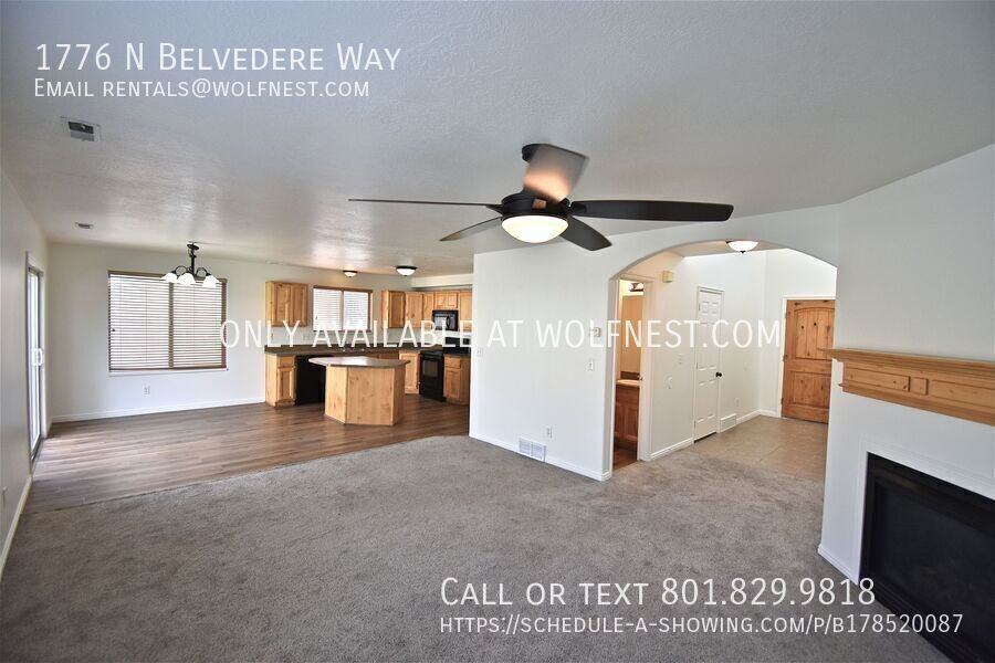1776 N Belvedere Way - Photo 6 of 30