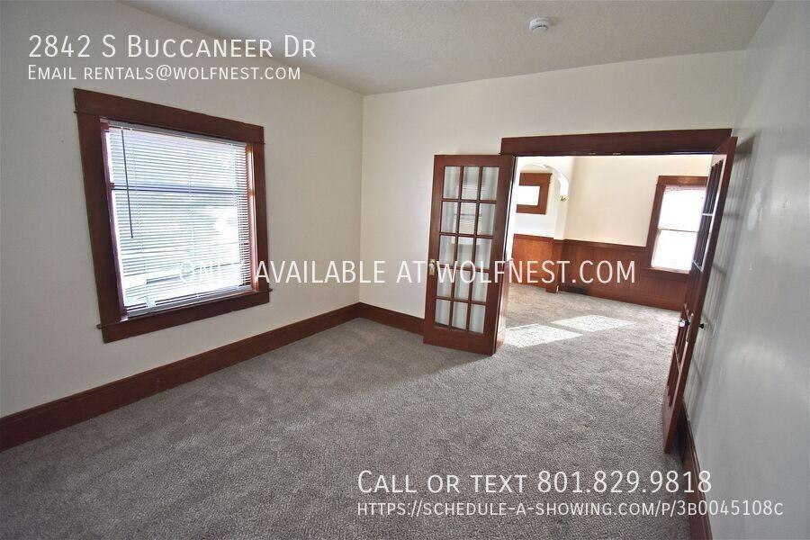 2842 S Buccaneer Dr - Photo 7 of 32