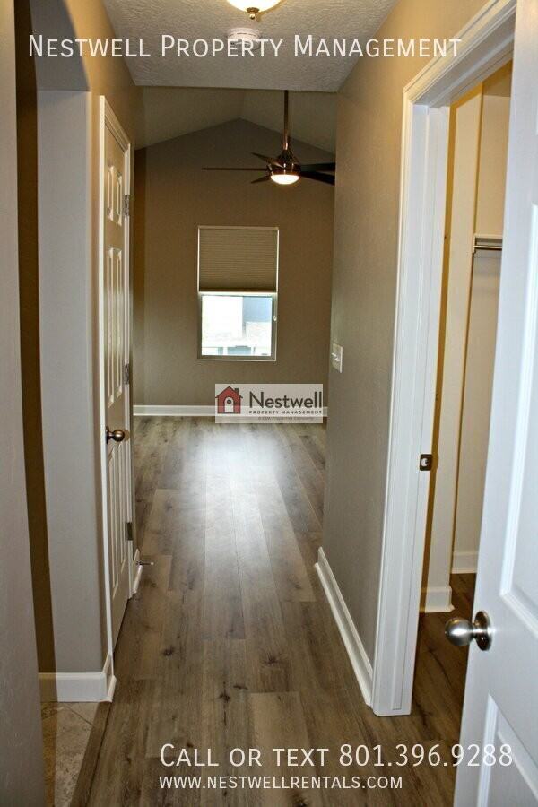 10221 S Clarks Hill Dr - Photo 7 of 36