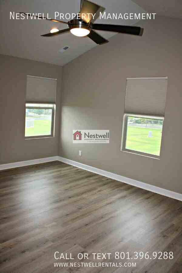 10221 S Clarks Hill Dr - Photo 7 of 37