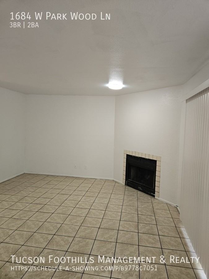 1684 W Park Wood Ln - Photo 3 of 11