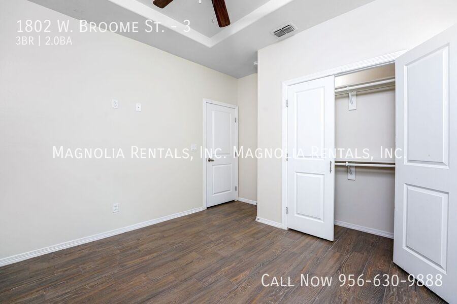 1802 W Broome St #3 - Photo 6 of 12