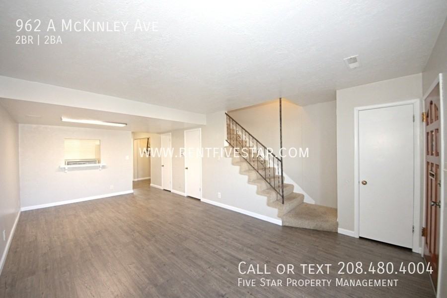 962A Mckinley Ave #A - Photo 4 of 15