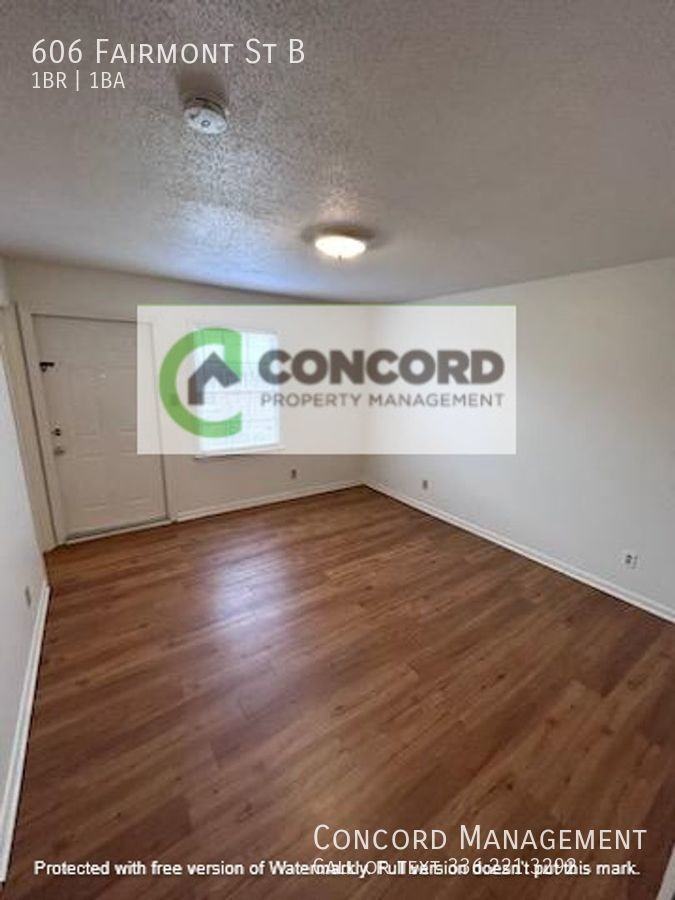 606 Fairmont St - Photo 7 of 8