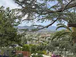 featured image of 1401 Dartmouth Dr