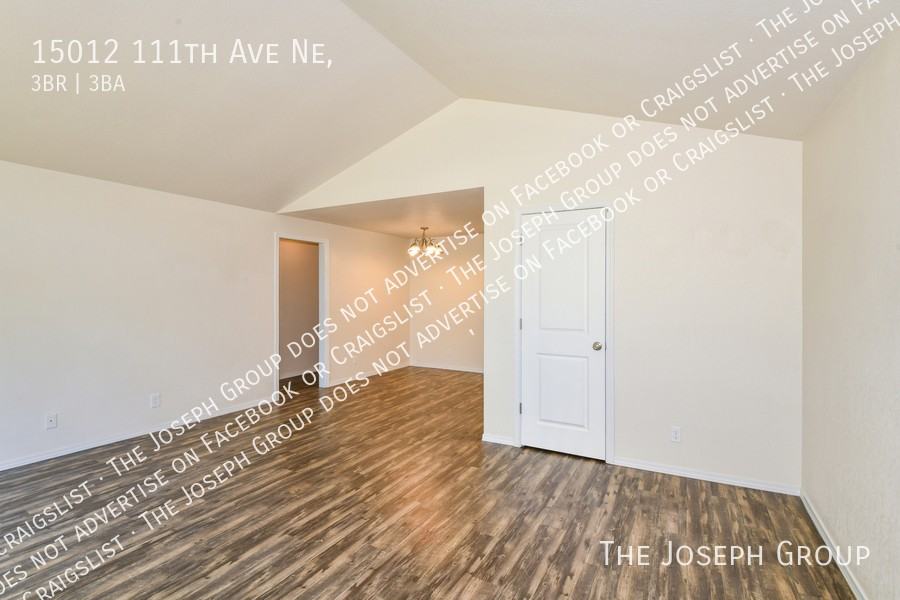 15012 111th Ave Ne - Photo 4 of 31