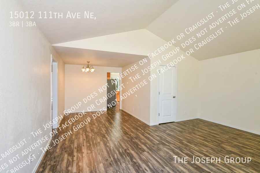 15012 111th Ave Ne - Photo 5 of 31