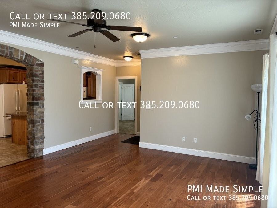 3689 E Rock Creek Rd #1 - Photo 4 of 21