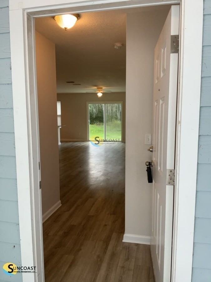8113 Lanette St - Photo 3 of 27