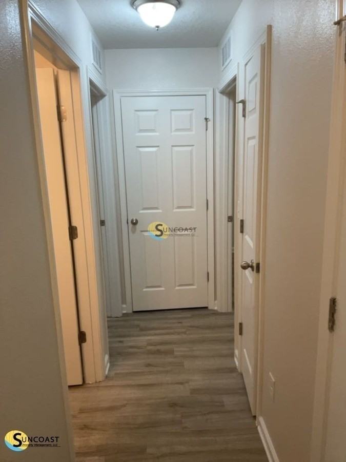 8113 Lanette St - Photo 4 of 27