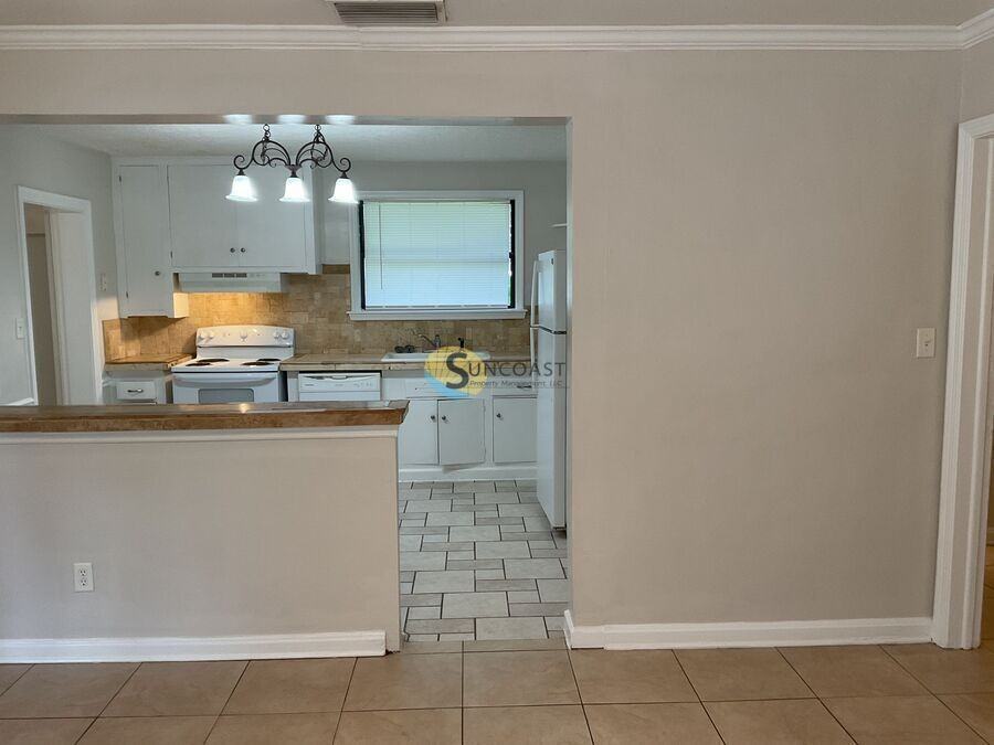 3721 Colebrooke Dr - Photo 3 of 25
