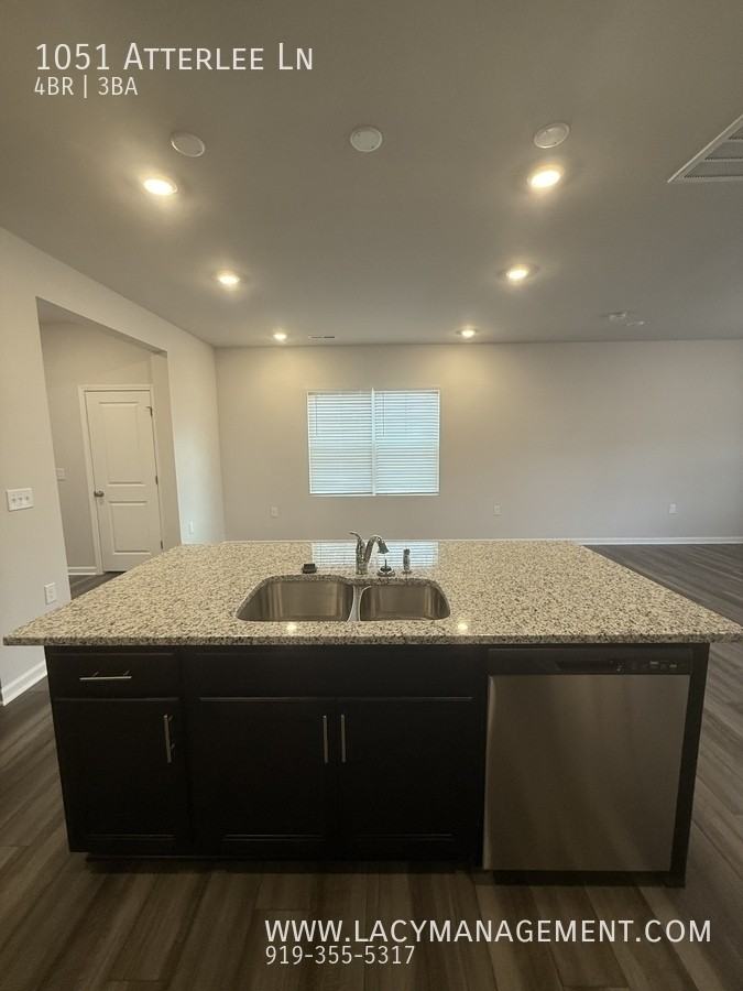 1051 Atterlee Ln - Photo 6 of 26