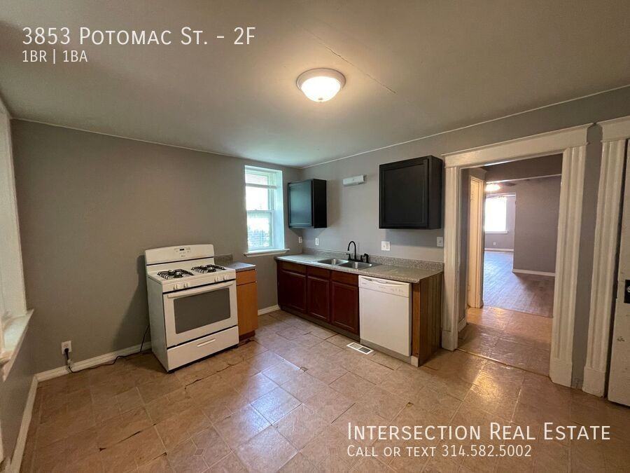 3853 Potomac St #2F - Photo 6 of 11