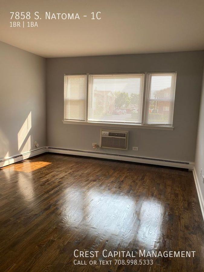 7858 Natoma Ave #1D - Photo 6 of 8