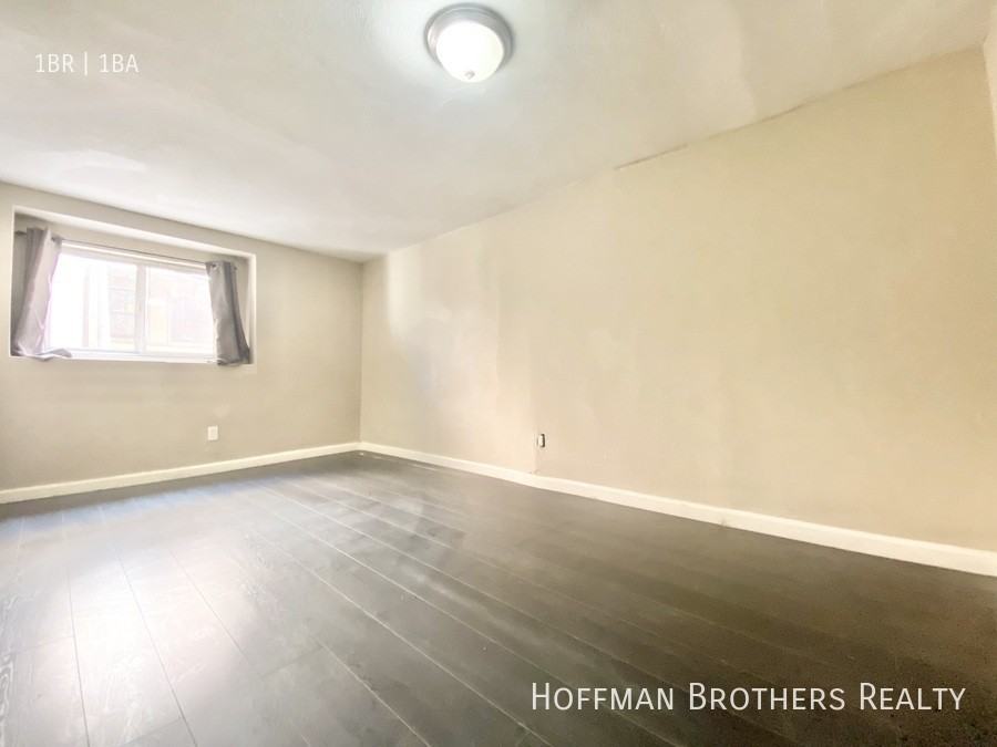 1253 Rowan Ave #1-4 - Photo 3 of 5