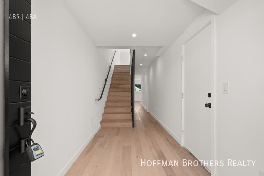 3564 Eagle Rock Blvd - Photo 7 of 30