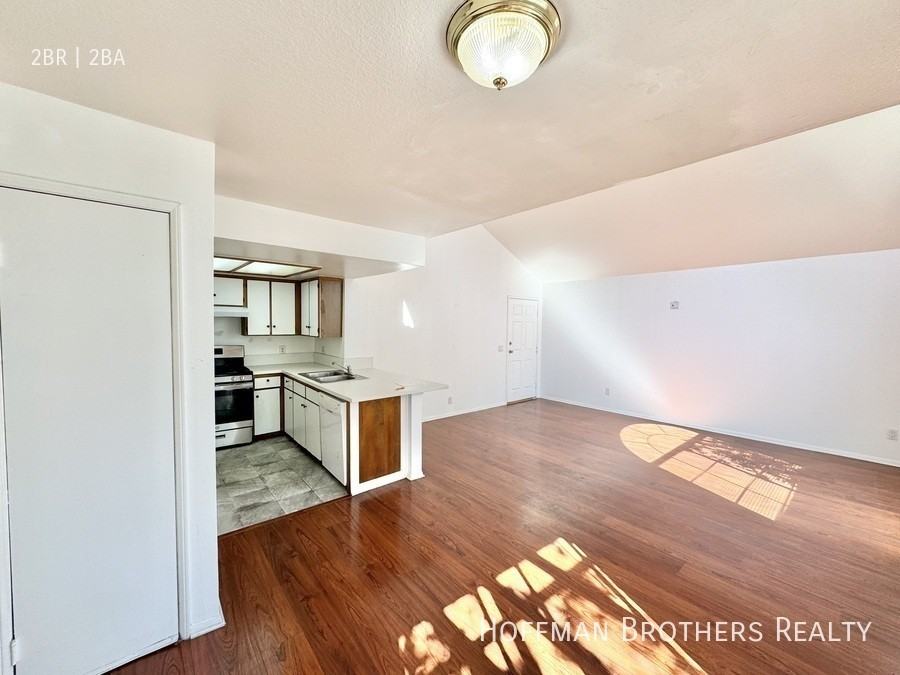 6415 Garvanza Ave #104 - Photo 3 of 15