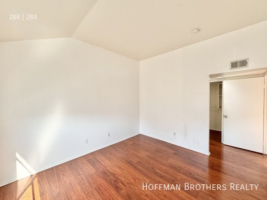 6415 Garvanza Ave #104 - Photo 7 of 15