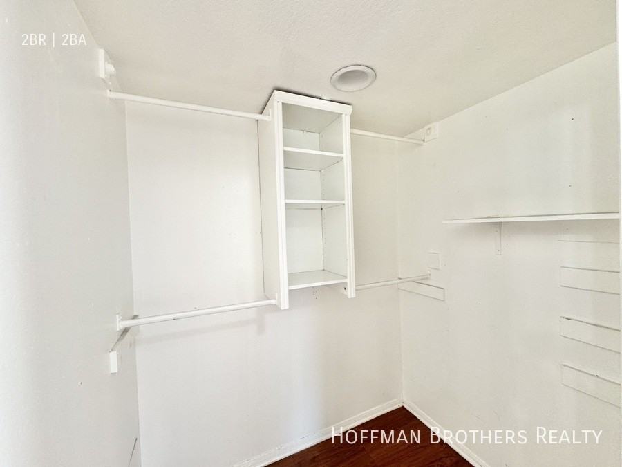 6415 Garvanza Ave #104 - Photo 6 of 7