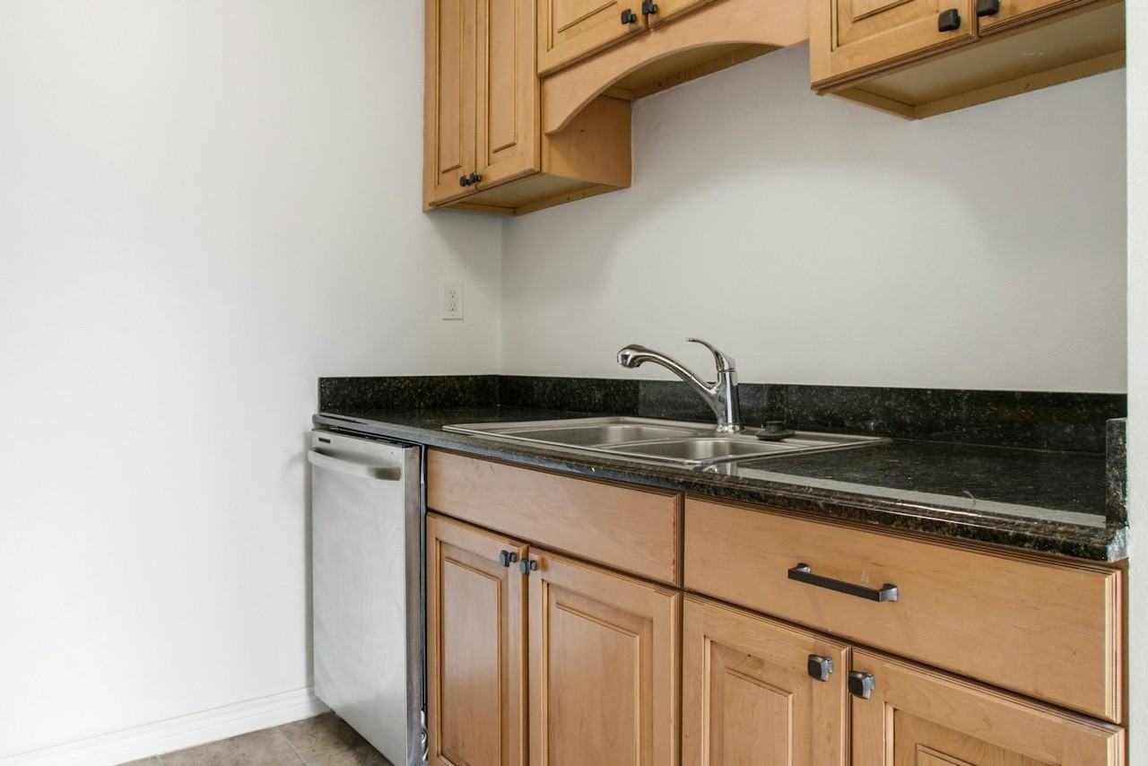5396 Willow Lane - Photo 3 of 10