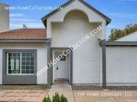 featured image of 207 W Virginia St