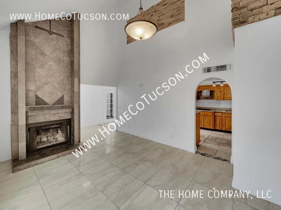 207 W Virginia St - Photo 6 of 27