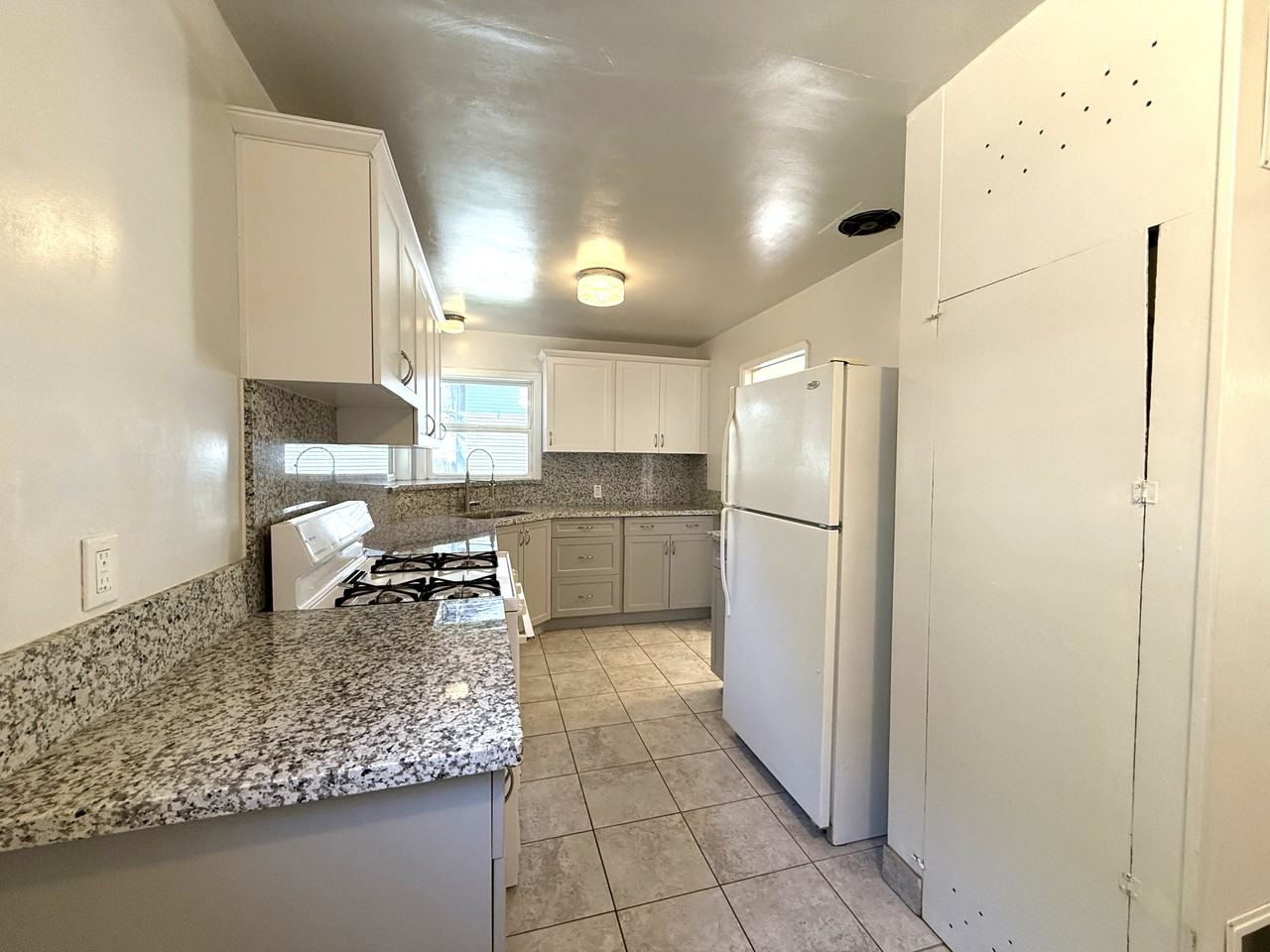 1140 Normal Ave #1 - Photo 4 of 12