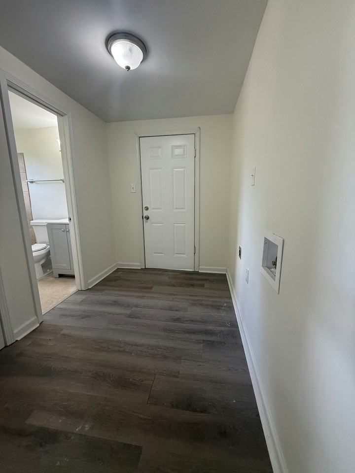 3742 Berry Lane - Photo 4 of 7