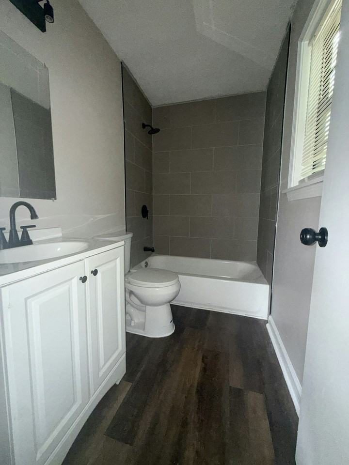 2076 Goff Avenue - Photo 3 of 7