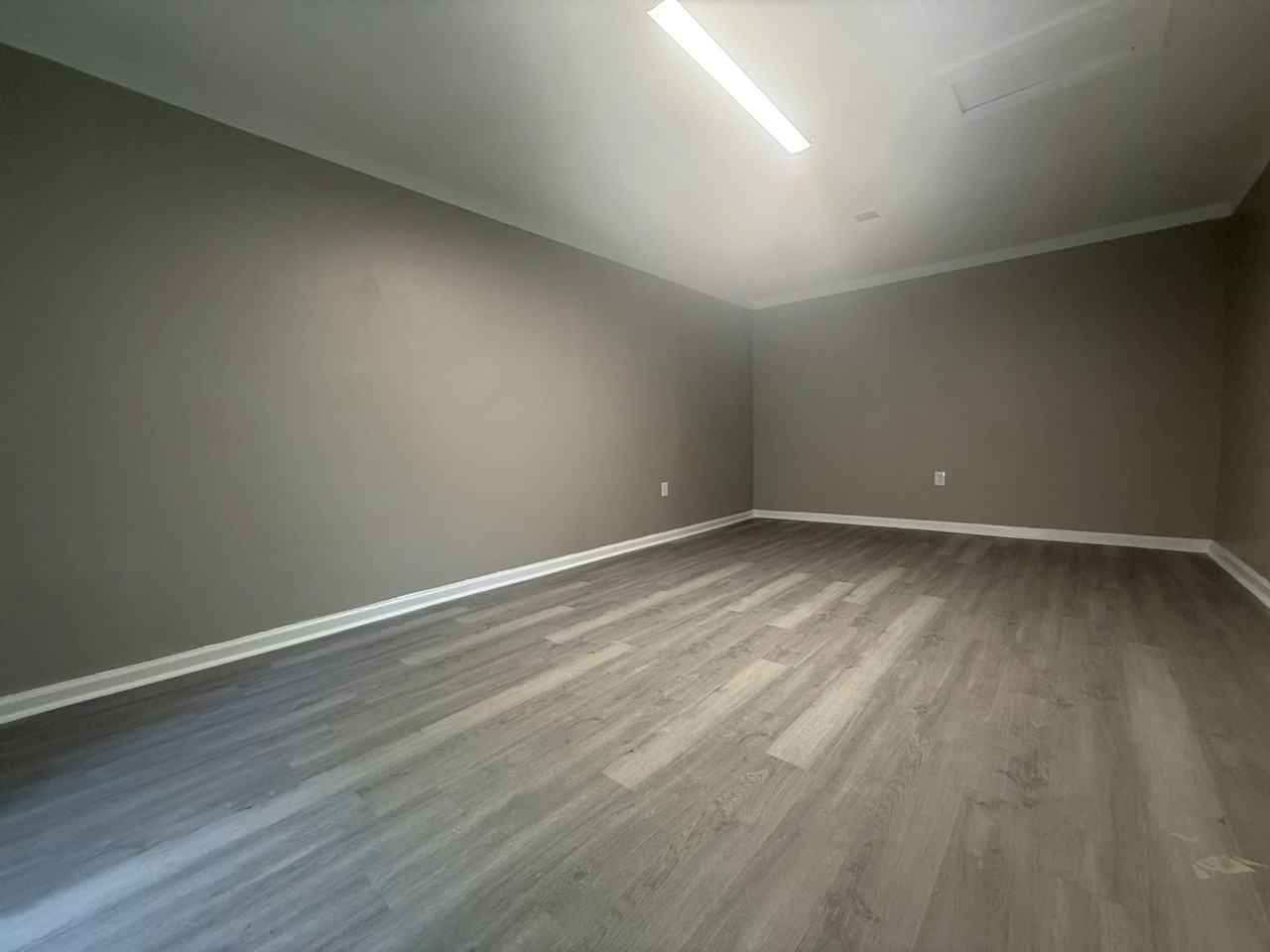 3981 Maynard Drive - Photo 5 of 7