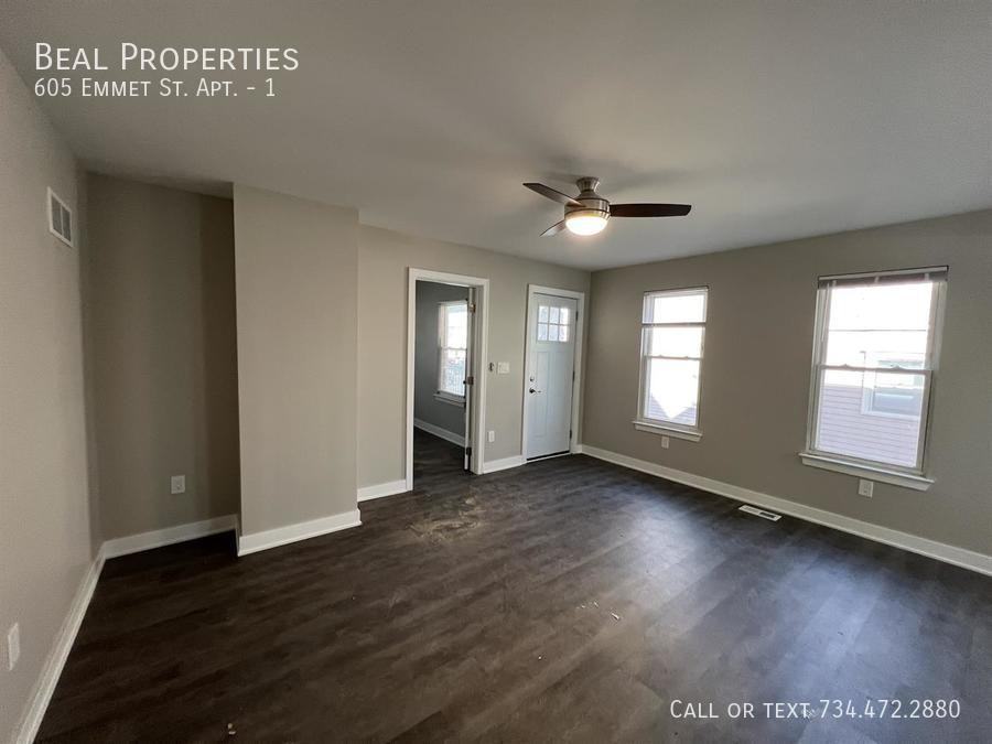 605 Emmet St #1 - Photo 3 of 11