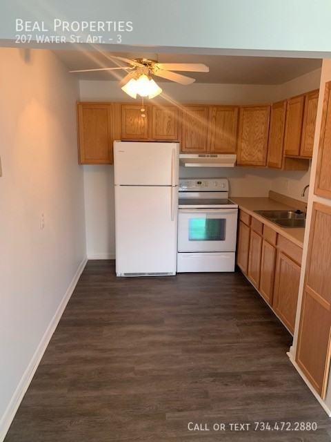 207 Water St #3 - Photo 3 of 17
