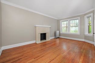 820 Reba Pl #3S - Photo 1 of 1