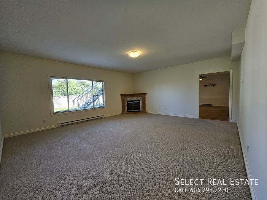 3544 Bassano Terr - Photo 3 of 22