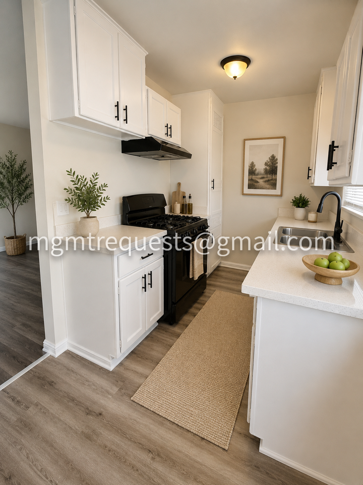 7641 Bright Ave, Unit C (top-frnt) - Photo 6 of 16